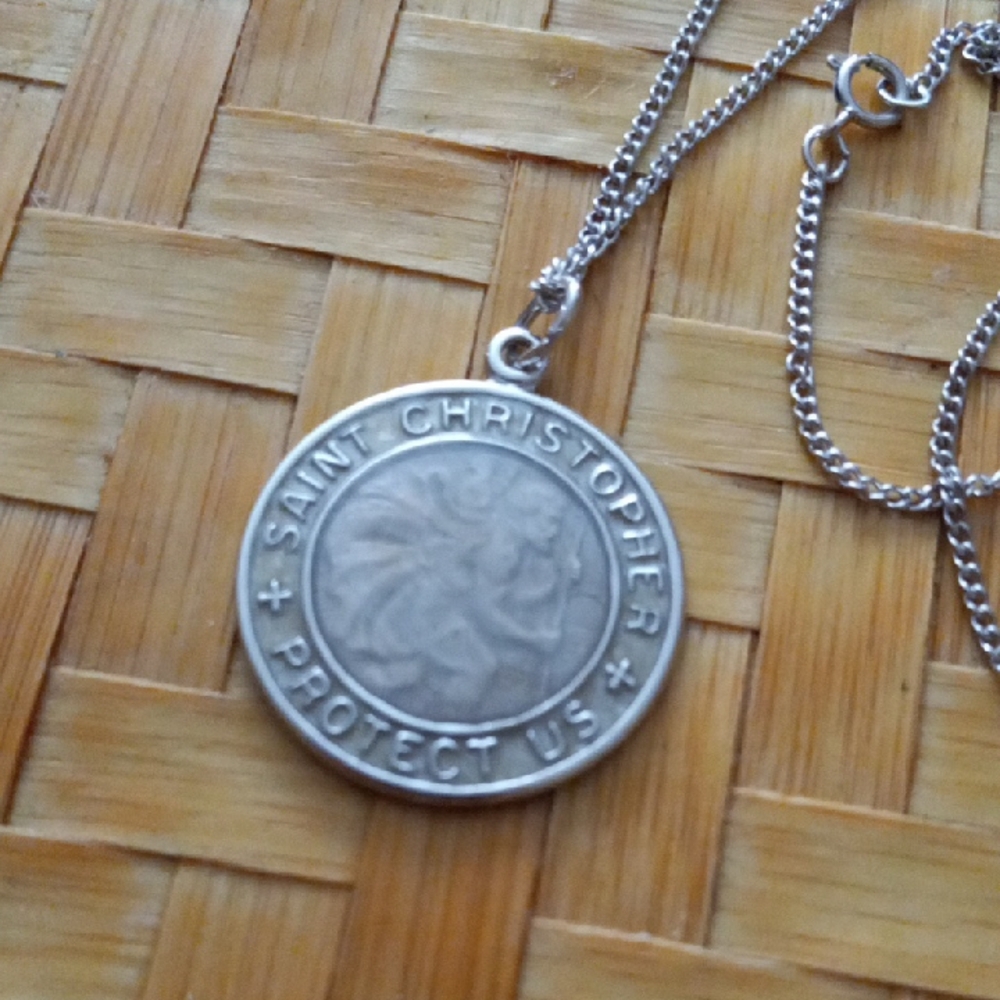 Saint Christopher Large Mother of Pearl Sterling Silver Pendant Necklace 18"